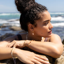 Load image into Gallery viewer, Classic Cowrie Hoop