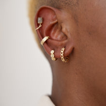 Load image into Gallery viewer, Open Heart Hoop