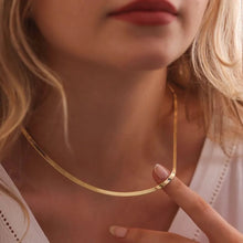 Load image into Gallery viewer, 3mm Herringbone Necklace