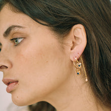 Load image into Gallery viewer, Full heart huggie