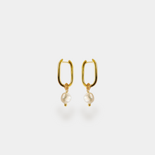 Load image into Gallery viewer, Long Pearl hoops