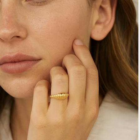 The Bardot Ring