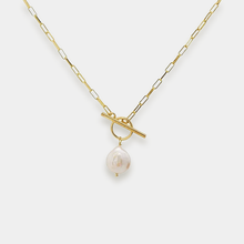 Load image into Gallery viewer, Paperclip Pearl Necklace